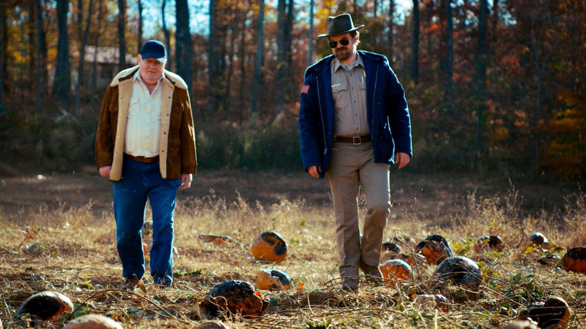 joycelhopper's tweet photo. happy october from hawkins, indiana!! https://t.co/wAPSYP1TC3