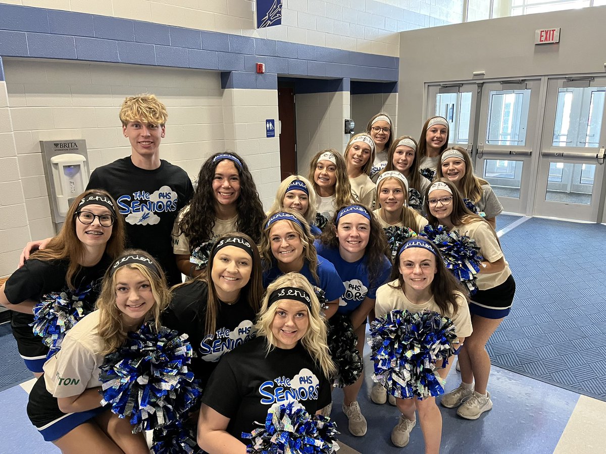 phs__dance's tweet photo. HOCO 2022 in the books! It’s been a great week. https://t.co/9rDZn8Tvxh