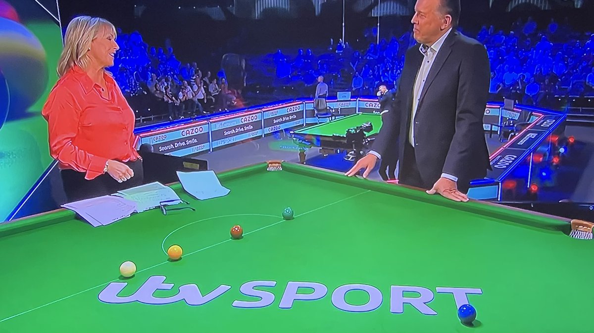 MouseInFlower's tweet photo. Das neue und größere Format hat dem #BritishOpen definitiv sehr gut getan. Bravo! 👏🏼👏🏼👏🏼
#WellDoneITV #147sf https://t.co/kyaY5qyPQk
