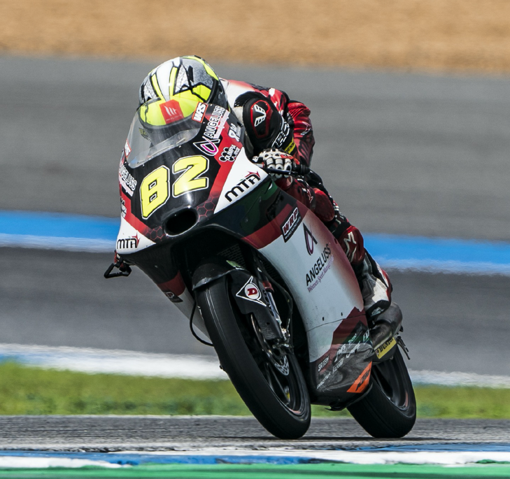 gife59's tweet photo. @stefanonepa82 : “Il feeling con la moto è buonissimo.”
Il pilota dell’Angeluss MTA Racing al Chang International Racing ha sfiorato la prima fila, concludendo le qualifiche della Moto3 in quarta posizione.#ktm #mthelmets #vircos #civchampion #civrider https://t.co/MLlgkcrI0m