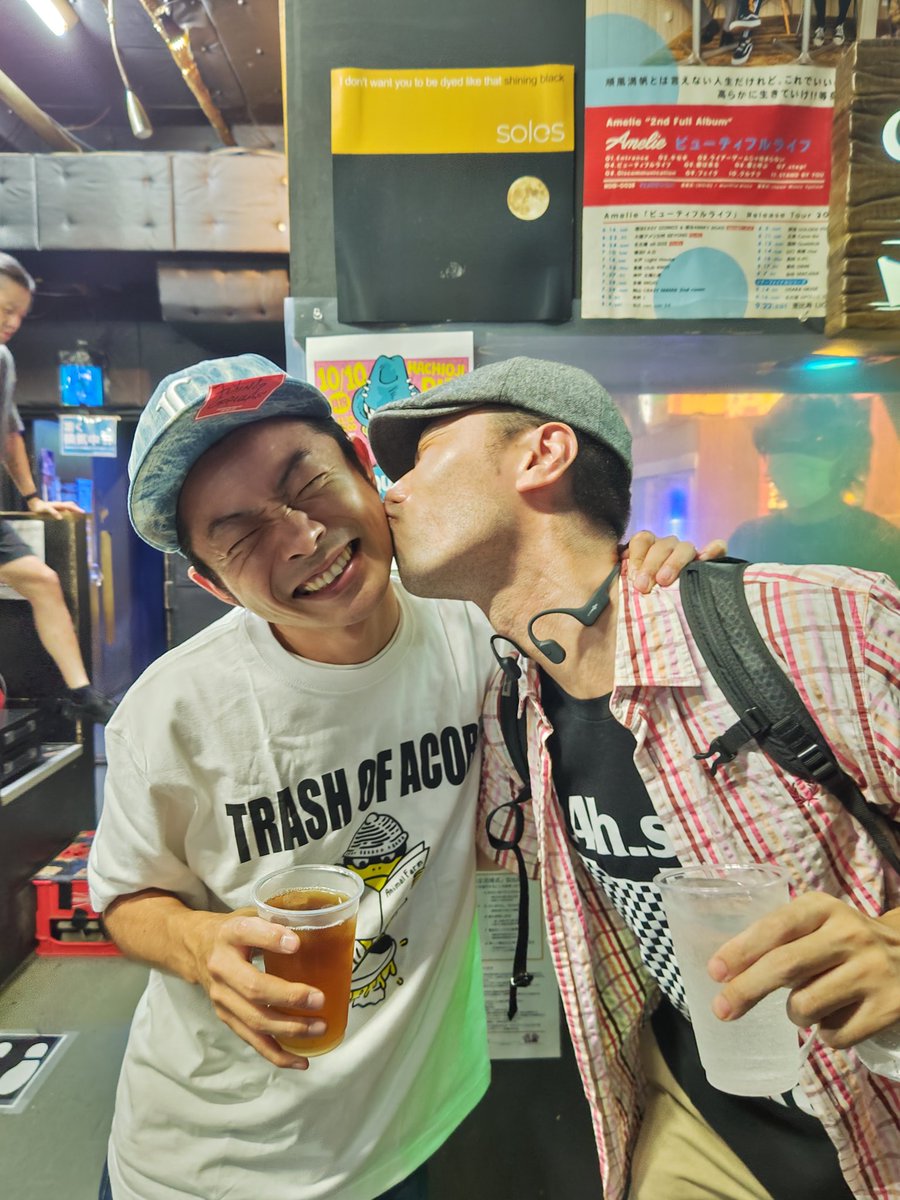 kikuchiwithbeer's tweet photo. 越谷EasyGoingsでFrisBeeDog大変楽しゅうございました。
10/10のCOQUETTISHとROLLINGSの宣伝が1枚目
10/23のseven stepのリリパの宣伝が2枚目
age of kidのタイチさんと
#FrisBeeDog
#seven_step
#age_of_kid
#ROLLINGS https://t.co/DixsylWmKM