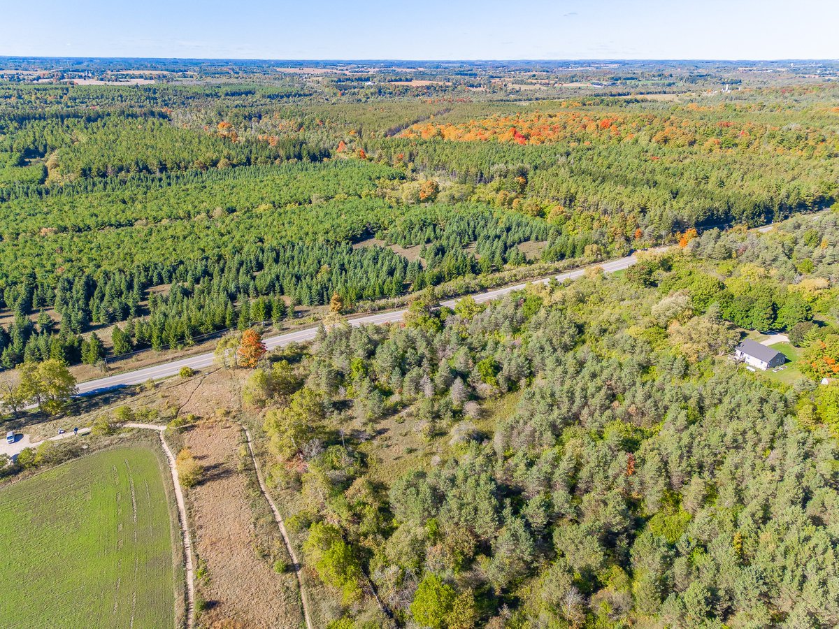 TawnyaGvoich's tweet image. JUST LISTED 😍 PT LT 7 Arkell Road, #Puslinch. PRIME 2-ACRE LOT next to Starkey Hill Conservation Area and across from #Arkell Springs Grounds. Build your dream home on this picturesque lot. Only a 3-minute drive to South End #Guelph. 

#vacantland #buildinglot #guelphrealestate