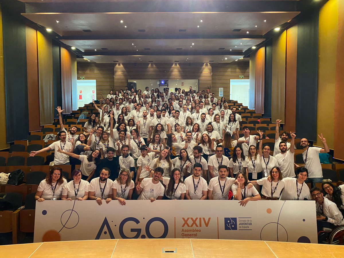 Seguimos para bingo 👏

Continuamos con las votaciones. Sí, somos personas jóvenes participando y trabajando un sábado.

#AGO2022 #SomosCJE