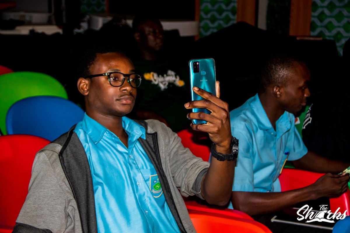 thesharksquiz's tweet photo. Steady from Persco
At the end of Round 3
St. Peter's SHS 20
Opoku Ware School -15
Showing on TV3 and streaming on our Facebook and YouTube pages.
#TheSharks
#SharksAt5 https://t.co/XvBonoJYky