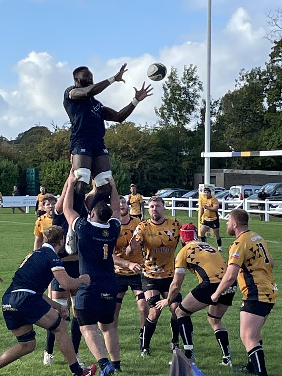 DaveBrady2's tweet photo. @LeedsTykes  @ChinnorRFCThame nice half, Tykes 13 12 up both sides look dangerous in the red zone, 2nd half will be a game of, keeping the opposition away from it #nat1 https://t.co/tgBywmaNi1