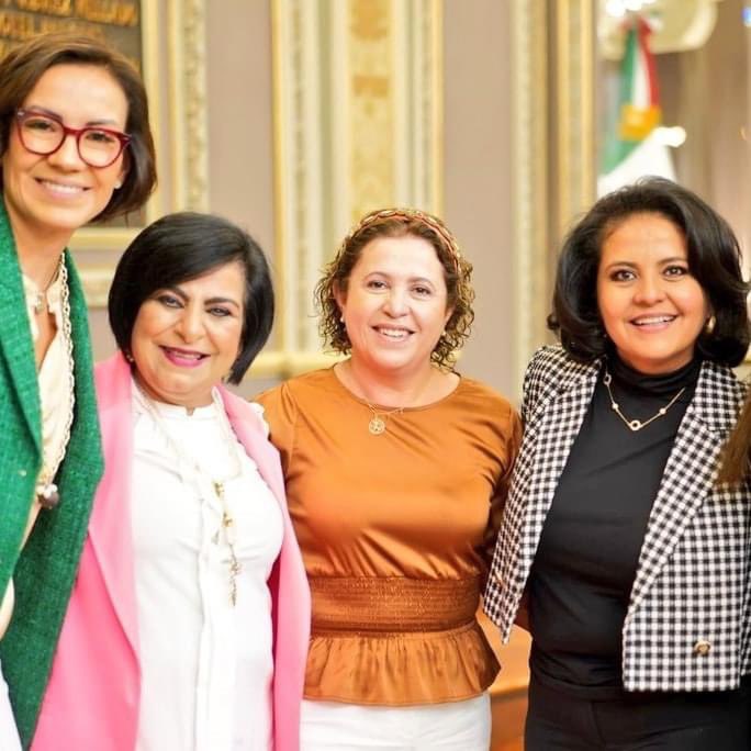 Norma_Reyes04's tweet photo. Carlos Palafox Galeana como magistrada y magistrado del Tribunal Superior de Justicia del Estado de Puebla ⚖️.
Que tengan un excelente día!
Buen fin de semana! (2/2)
#NormaReyesDiputada04
#sierradeprogreso
#distritolocal04
#GLPRI https://t.co/TVH9CDxkqk