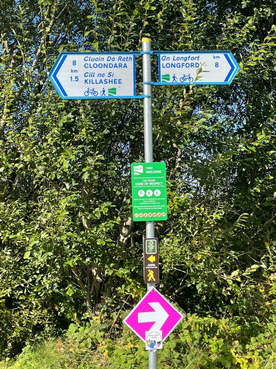 TeeFarr's tweet photo. Well done @longford_club for the inaugural #RoyalCanalCamino today from #Abbeyshrule to #Longford . The Rossies will be back! https://t.co/d8iH2Fte6y