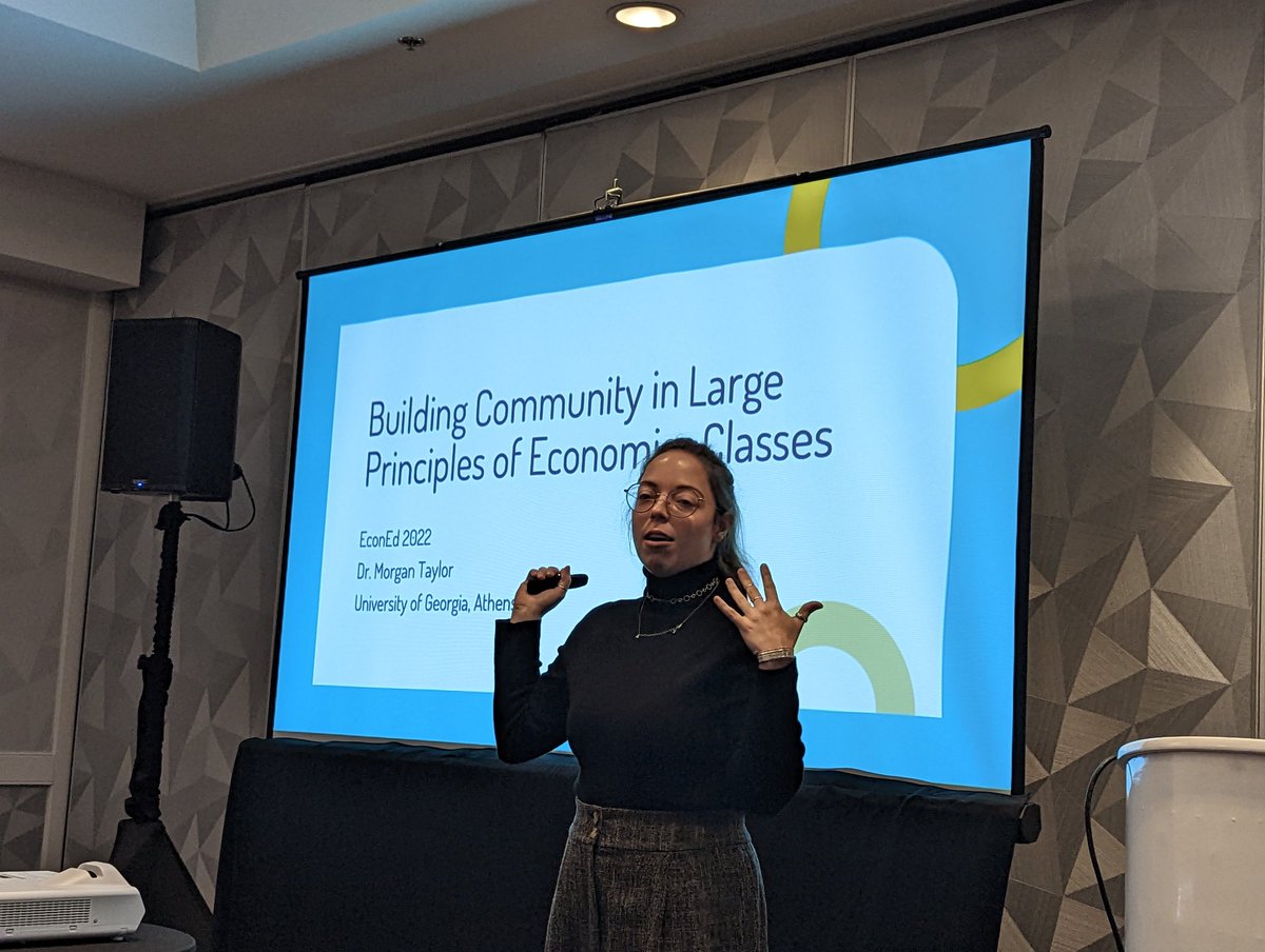 TwterlessKalina's tweet photo. Really loved Morgan Taylor's presentation on building community in the principles classroom...and am now super embarrassed by my slide making abilities 😬 #EconEd22 https://t.co/TNFcxVySiH