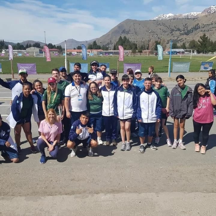 DipEstelaH's tweet photo. ¡Quisiera saludar a lxs chubutenses que participaron de los #ParaEpade y #ParaAraucania!
Lxs felicito por la constancia, el esfuerzo y la superación 💪
¡Lxs deportistas de nuestra provincia son un gran orgullo! https://t.co/glKX5p1zZl