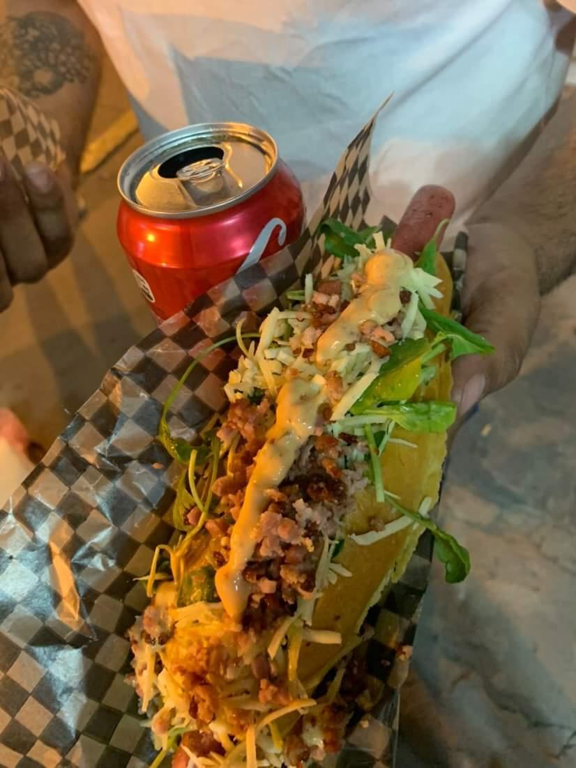AlfonzoCami's tweet photo. Buenas a todos, hace unos días inauguramos con mi familia un local en Av. Eva Perón 4445, Libertad Merlo. Les agradecería si pueden rt! Gracias ❤️💖 
LIBERDOG'S https://t.co/6WTwZZRCuN