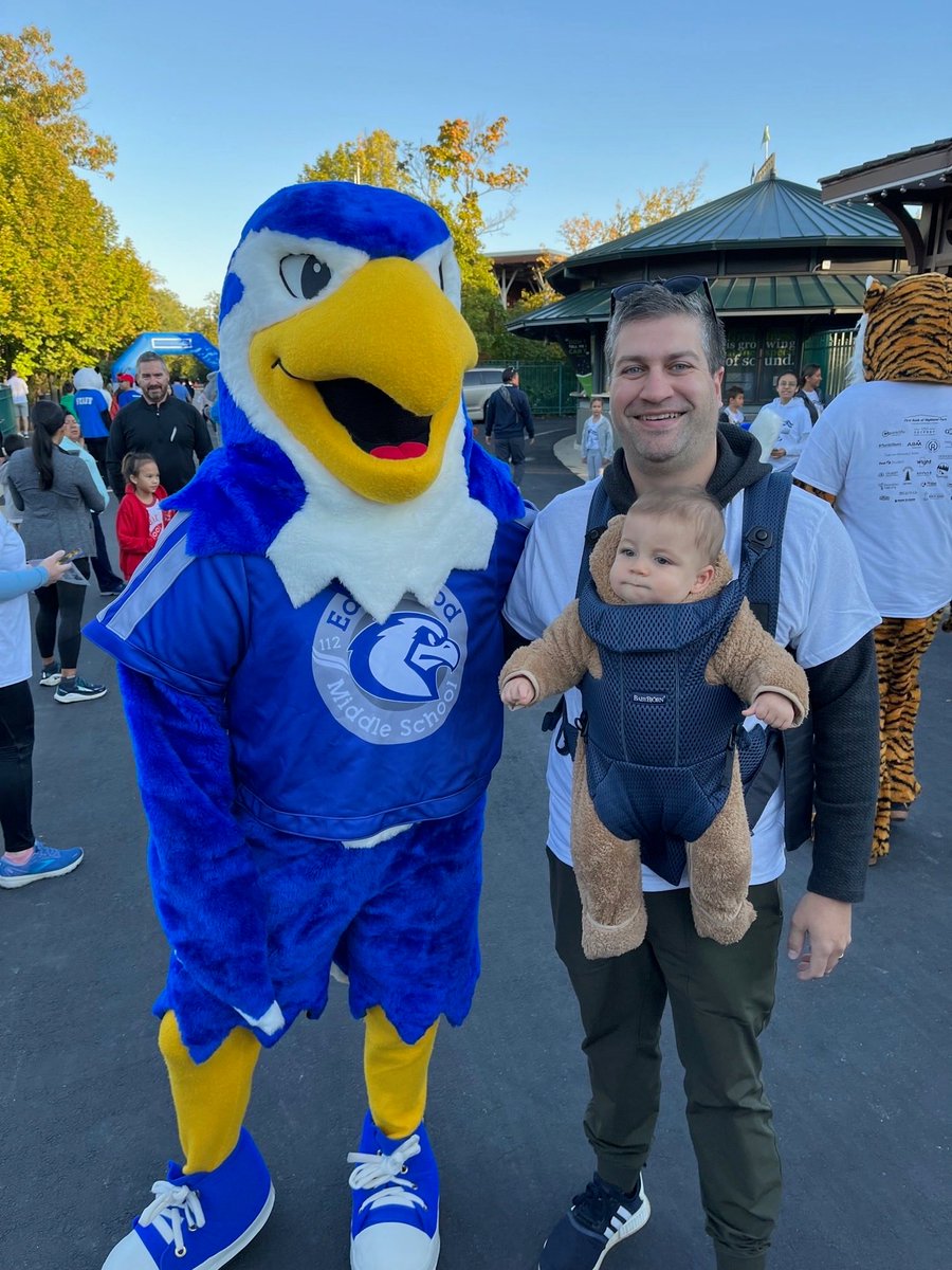 TonyCandela_IT's tweet photo. #112leads #epiceagles #FUNdRun2022 ⁦@112foundation⁩ ⁦@Edgewood112⁩ https://t.co/wEQNXsoH6G