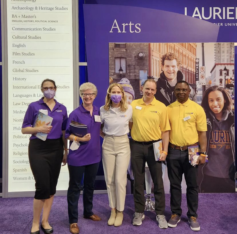 Stop by and say hello at the <a href="/Laurier/">Wilfrid Laurier University</a> booth this weekend at the Ontario Universities' Fair!  Look for Arts once you get to the purple carpet 💜 You'll find info about #Sociology there!
bit.ly/OUF-wlu
#LaurierSociology #OUF2022 #LaurierLove #IRL <a href="/OntUniv/">Ontario's Universities</a> <a href="/LaurierArts/">Faculty of Arts</a>