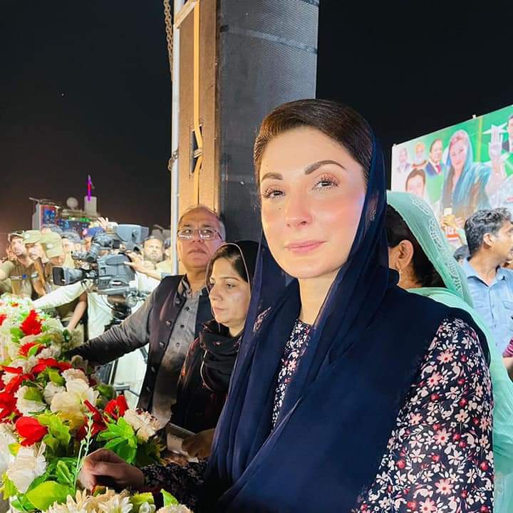 madia541's tweet photo. #NewProfilePic https://t.co/oo0w0vkEIl