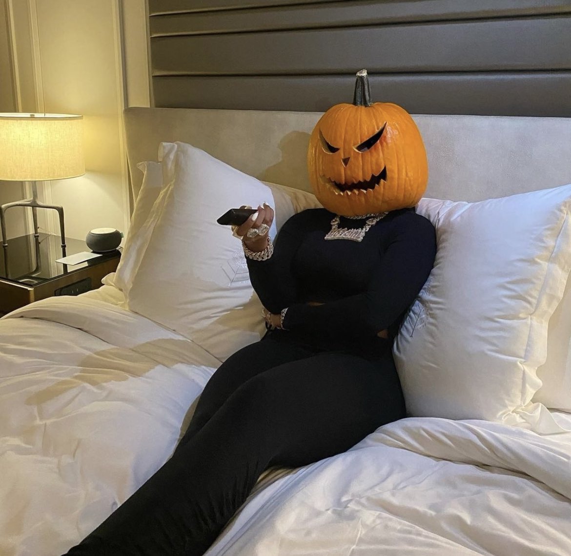 freshkidnation's tweet photo. Me on October 1st https://t.co/6wpWS2pLZP