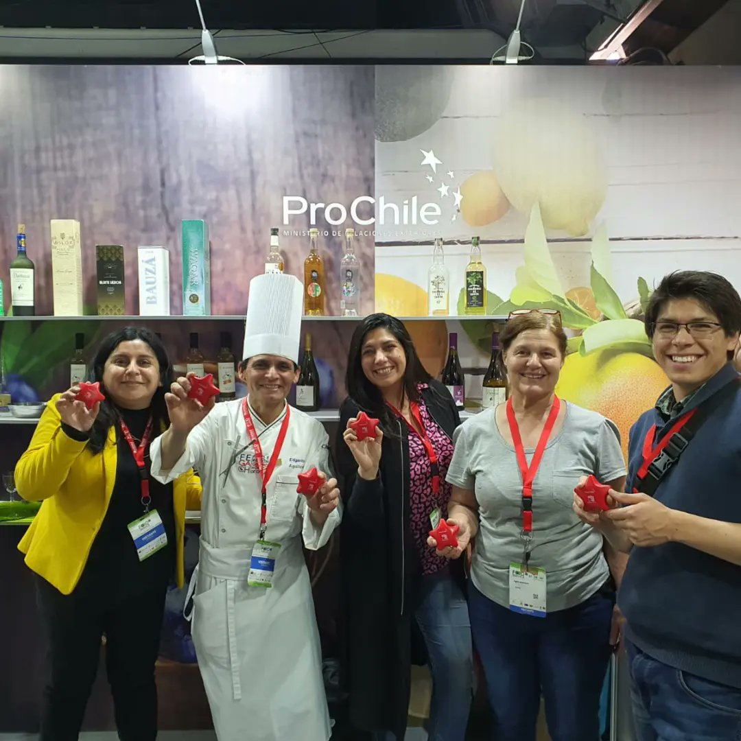 chef_edgardo's tweet photo. Con tres días maravillosos disfrutamos y nos deleitamos con más 600 degustaciones en espacio #FoodAndService,y junto con @prochilecoquimbo ,activamos y potenciamos los productos de nuestra región de #zonasrezagadas de #MontePatria ,#Combarbalá ,
#Punitaqui y #Canela.🥰🤗 https://t.co/SzGM3DTKqN