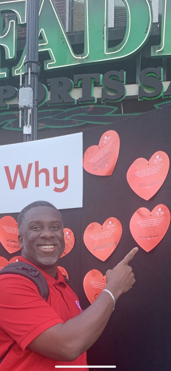 kholmesKARES's tweet photo. One of my favorite events every year.  The #KCHEARTWALK Heart Disease and Stroke are 2 of the top 5 killers in the U.S. every year.  Honored to serve as emcee another year.  This is my why.  My dad who is a heart survivor. And my cousin Felton who would’ve turned 50 last week https://t.co/dGO9WeDgOO
