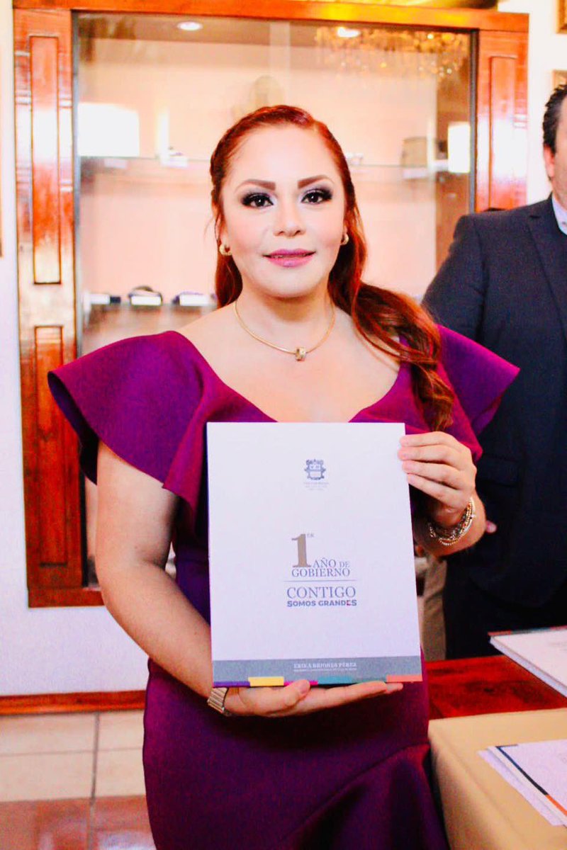 Con gran emoción y mucho orgullo realizamos la entrega de nuestro Primer Informe del Gobierno Municipal en Sesión Solemne de Cabildo.

Hoy con mucho gusto puedo decir que ese gran sueño de ver crecer a nuestro municipio y a sus familias  lo estamos logrando. ¡Gracias! Contigo