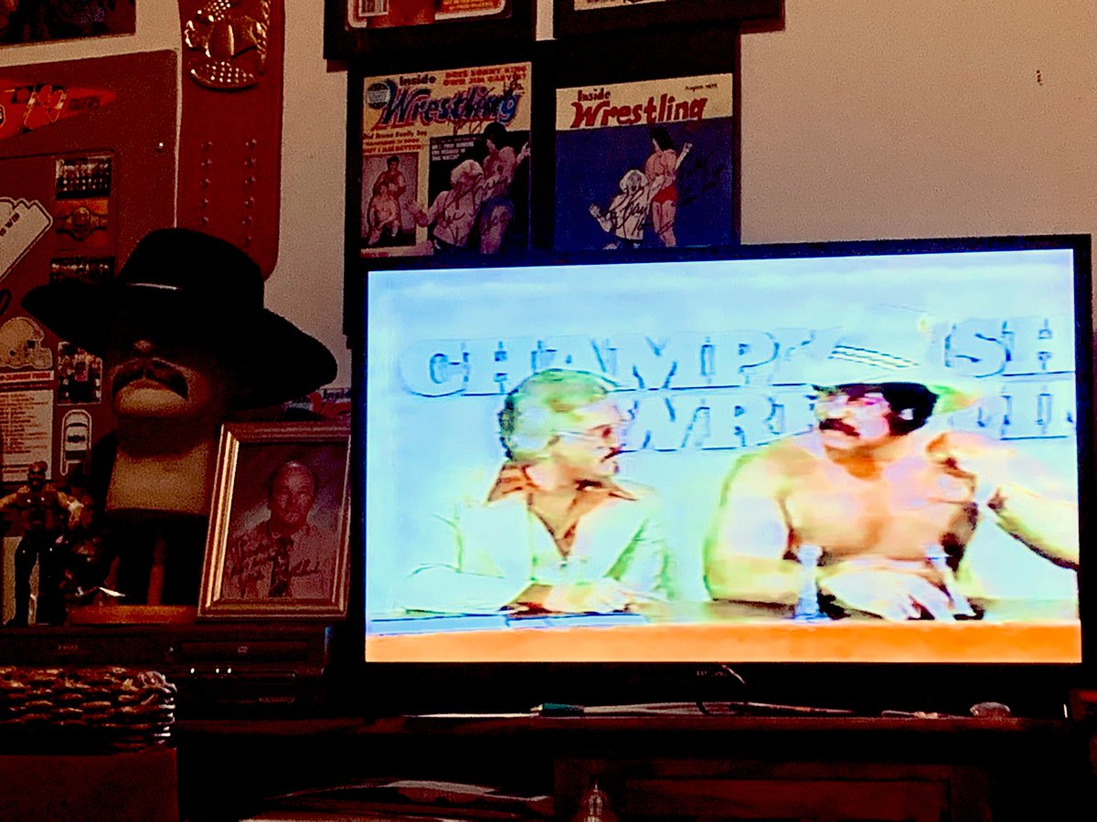 wrestlerweekly's tweet photo. The latest thing I’m into for classic wrestling comes from the short lived #NWA Southern Championship Wrestling from Knoxville in 1981 when #BlackjackMulligan bought the territory from #JimBarnette by way of #RonFuller hosted by #LesThatcher! (Post1) #SR https://t.co/15ivLpPsUP