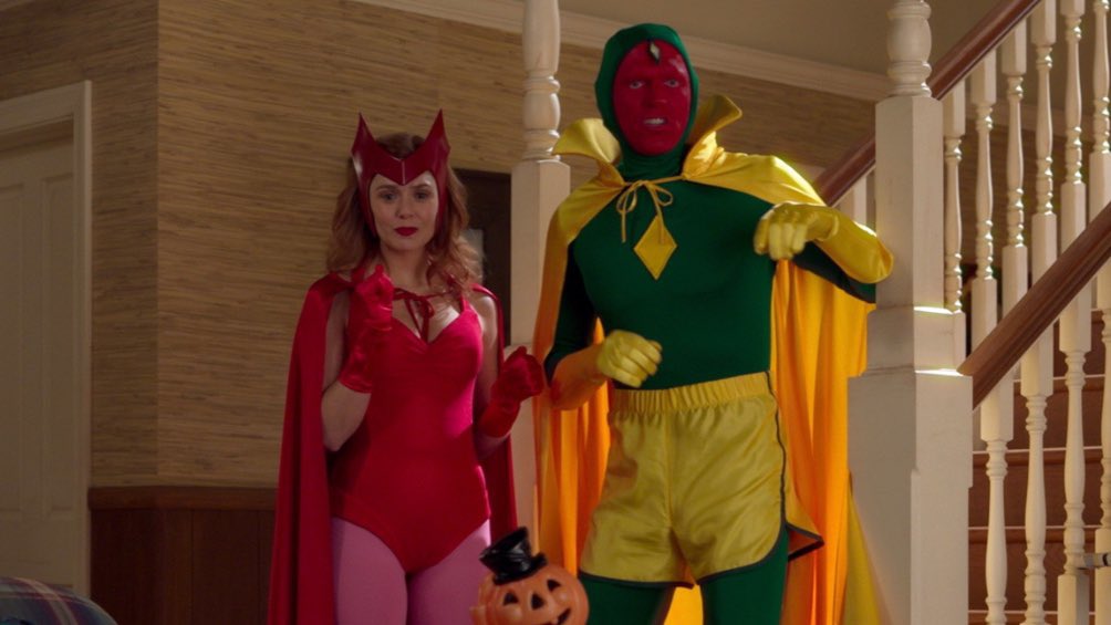 itsjustanx's tweet photo. Happy October, everyone! 🎃👻 https://t.co/h3wCbCZbrP