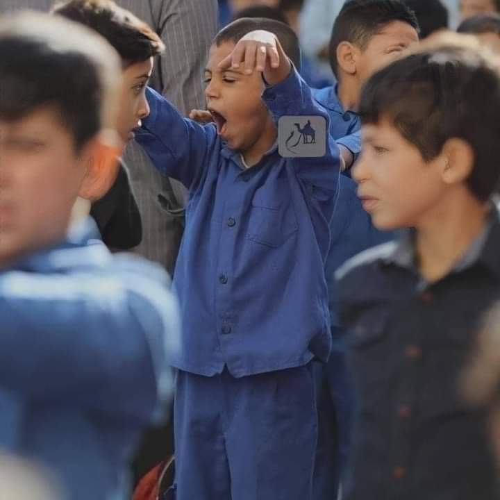 التعليم :السعاده على وجوه الأطفال اول يوم دراسه
الأطفال :