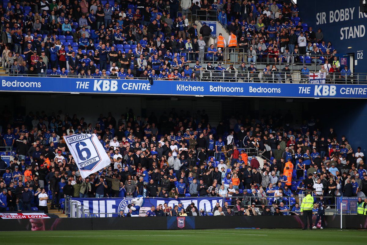 IpswichTown's tweet photo. 👥 This afternoon's attendance is 28,434 [1,941 away fans].

Thank you for your support! 👏

#PackOutPR | #itfc https://t.co/bzD3hS7wMP