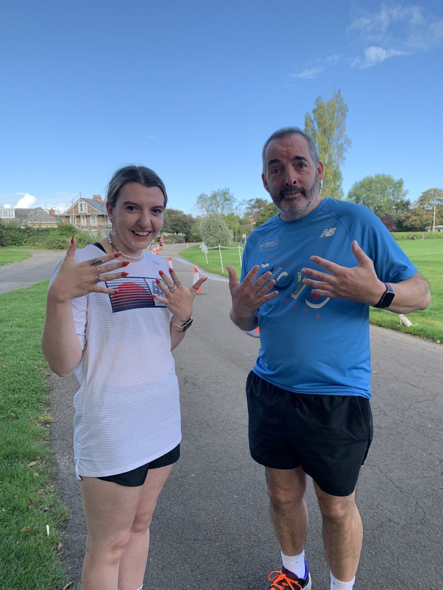 Visible Girls tweet media