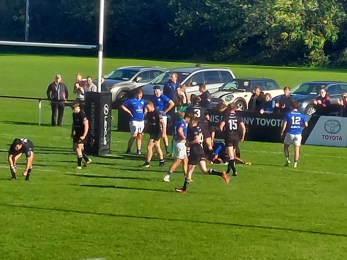 OldBelvedereRFC's tweet photo. What a 2nd half, Belvo cruising at 32- 7  after 15 min of the 2nd half but @StMarysRFC had other ideas and they responded superbly with 3 tries to make it 32-28 with minutes to go. Full value for money for the large crowd. A super game to start the season and a home win. 👍 https://t.co/PUNyH4I956