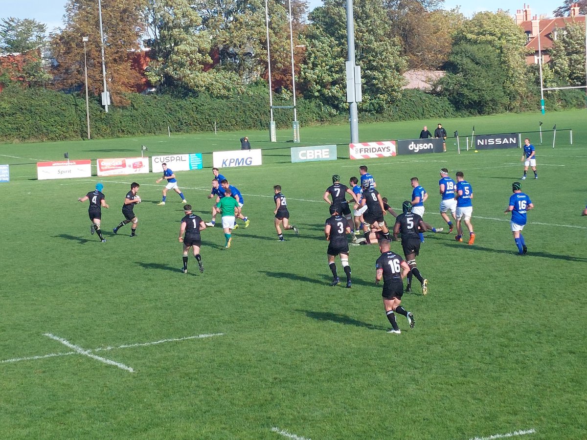 OldBelvedereRFC's tweet photo. What a 2nd half, Belvo cruising at 32- 7  after 15 min of the 2nd half but @StMarysRFC had other ideas and they responded superbly with 3 tries to make it 32-28 with minutes to go. Full value for money for the large crowd. A super game to start the season and a home win. 👍 https://t.co/PUNyH4I956