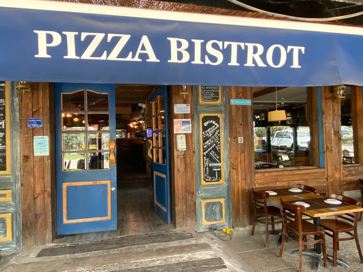 ClauDePizan's tweet photo. #ComidaFrancesa
Si les gusta la comida francesa en Chicureo está el restaurante “Pizza Bistrot”
Sopa de cebolla, escargot à la Provence, Confit de Pato, Tartiflette, Boeuf tartare, lapin, etc Las pizzas son de miedo también. https://t.co/bEcGLo7IdX