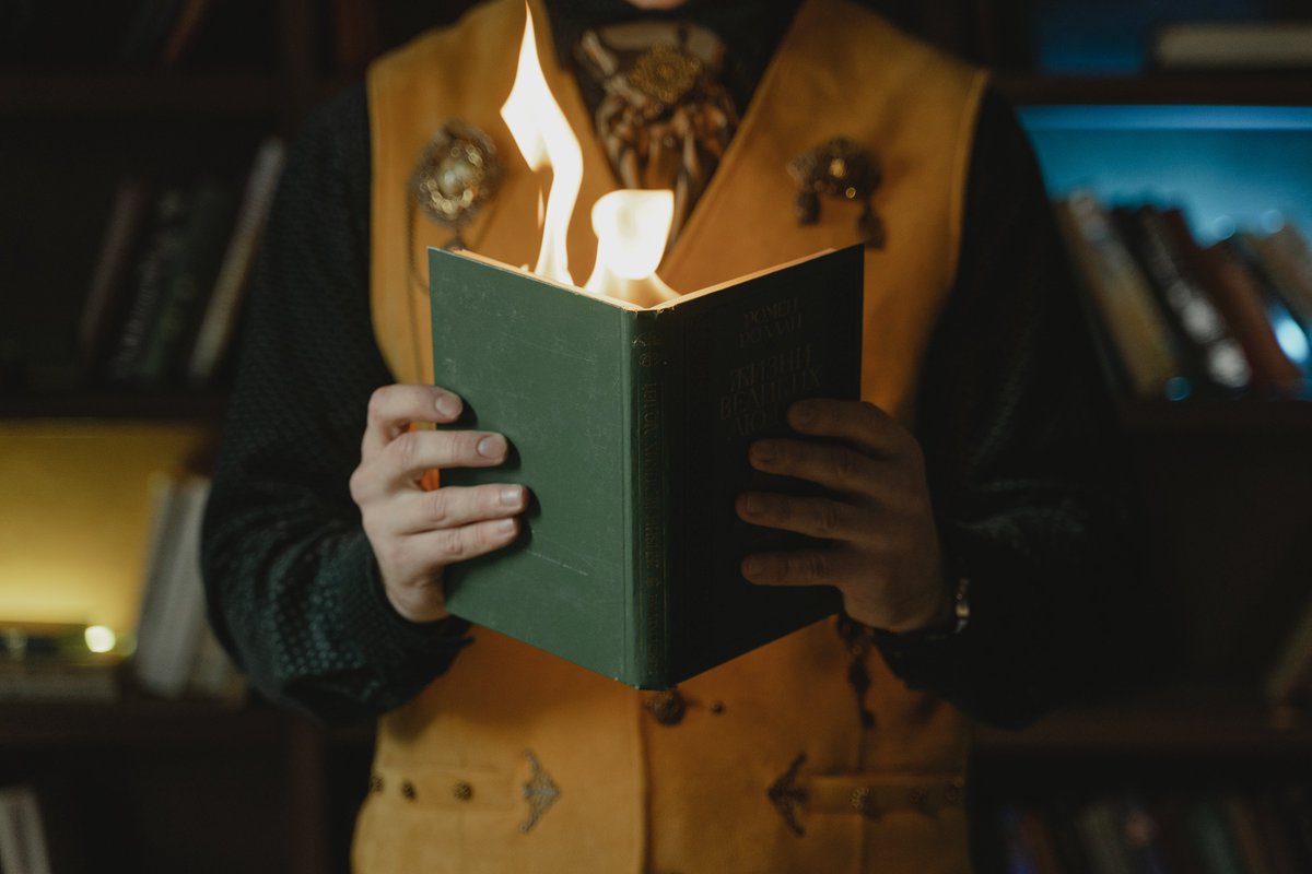 DarlingAxe's tweet photo. The First Page Challenge is now closed π
Thanks so much to the amazing 400 people (!!!) who entered πͺ πͺ πͺ
Results coming soon π
https://t.co/x4eJEI7MyE
#writingcontest #writingcommunity #firstpagechallenge https://t.co/I4WCoPKTRI