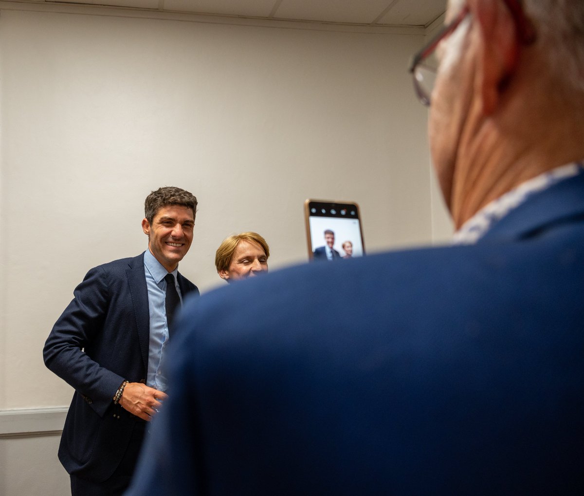 AurelienPradie's tweet photo. Merci à tous pour votre enthousiasme hier soir dans la Vienne. Un espoir est possible ! Vous ne voulez pas rejouer les matchs du passé. Partout vous me le dites. En avant !

Merci cher @NEDELECRonan1 pour ton invitation et ton accueil. https://t.co/1gmcDOaRwZ