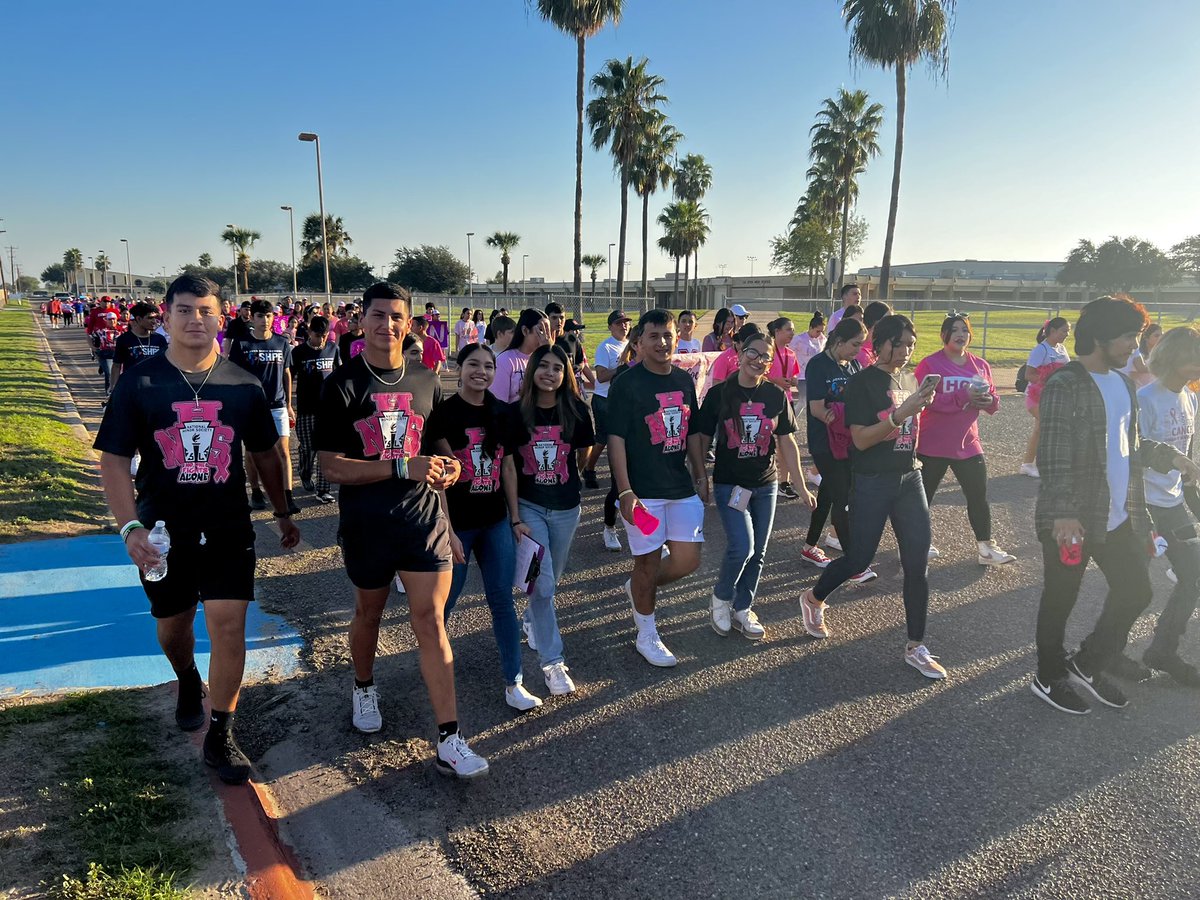 PalmviewNHS's tweet photo. Your fight is our fight 🎀 PHS NHS at the LJISD 2022 Annual Pink Walk 💗 #faithhopelove #breastcancerawareness #pinkoctober @lajoyaisd https://t.co/XZpBN6hFPu