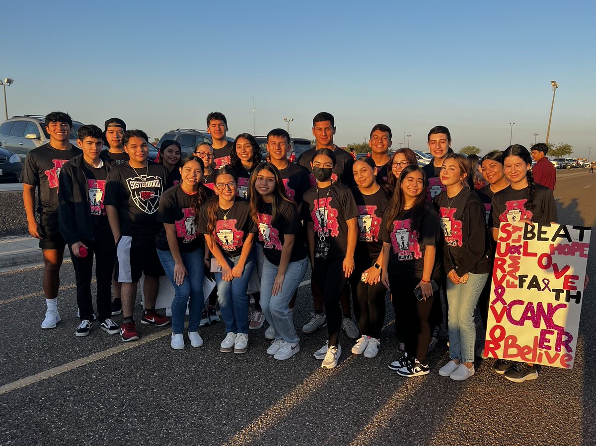 PalmviewNHS's tweet photo. Your fight is our fight 🎀 PHS NHS at the LJISD 2022 Annual Pink Walk 💗 #faithhopelove #breastcancerawareness #pinkoctober @lajoyaisd https://t.co/XZpBN6hFPu