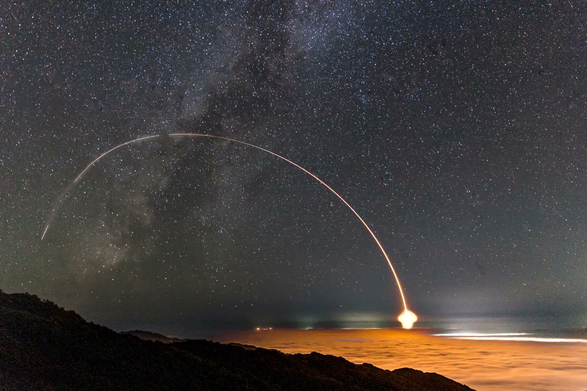Peter_Reinold's tweet photo. Congratulations @fireflyspace for a successful launch of your #Alpha rocket. It was just amazing watching you guys make history.
@SLDelta30 
#firefly #fireflyalpha #FLTA002
#2theblack #rocket #rocketlaunch #California #VandenbergSFB @Erdayastronaut https://t.co/sWjRAMyVCP