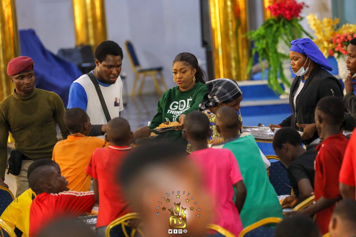 MyCelebrationTV's tweet photo. Apostle Johnson &amp; Dr. Lizzy Suleman Free Food 🍲🍜🍛 Restaurant Still Continues... Every Saturday At The Omega Fire Ministries Headquarters, Auchi, Edo State🇳🇬 

#FreeFood #JolizKitchen #ApostleSuleman https://t.co/Ool02F1pGF