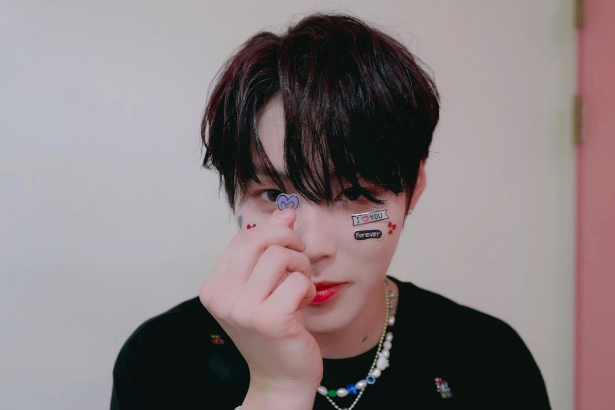 cloud_cream94's tweet photo. 221001 #하성운 #HASUNGWOON https://t.co/xXF6kMuRwT
