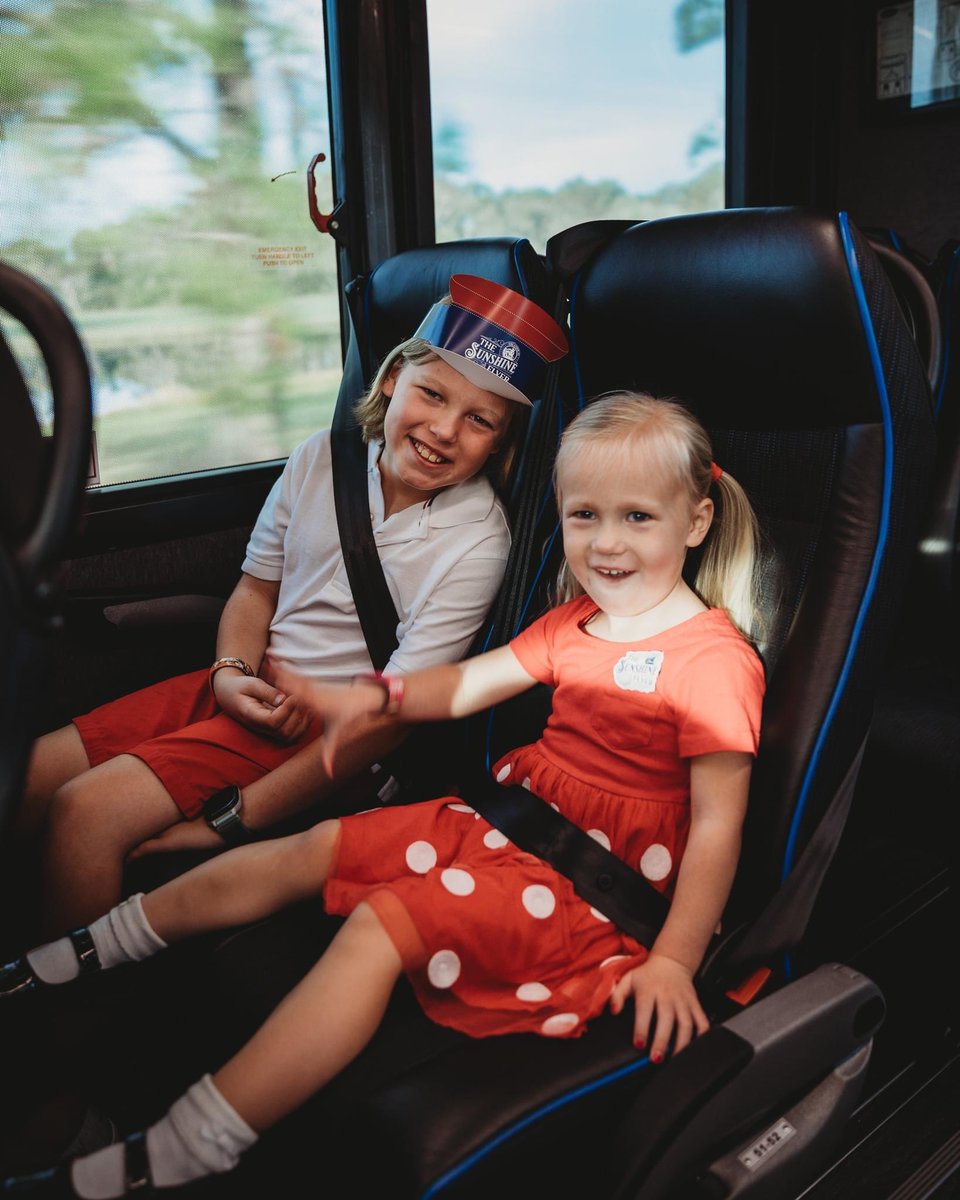 amanda_iycdit's tweet photo. ๐จWe loved our experience with Sunshine Flyer so much I wanted to share this awesome news with you ๐๐ผ Ages 2 and under are still free (on the lap of an adult) & now kids between the ages of 3 and 12 will be $10 for a one-way ticket or $20 for a round-trip ticket! #sunshineflyer https://t.co/dF7ec6JdDj