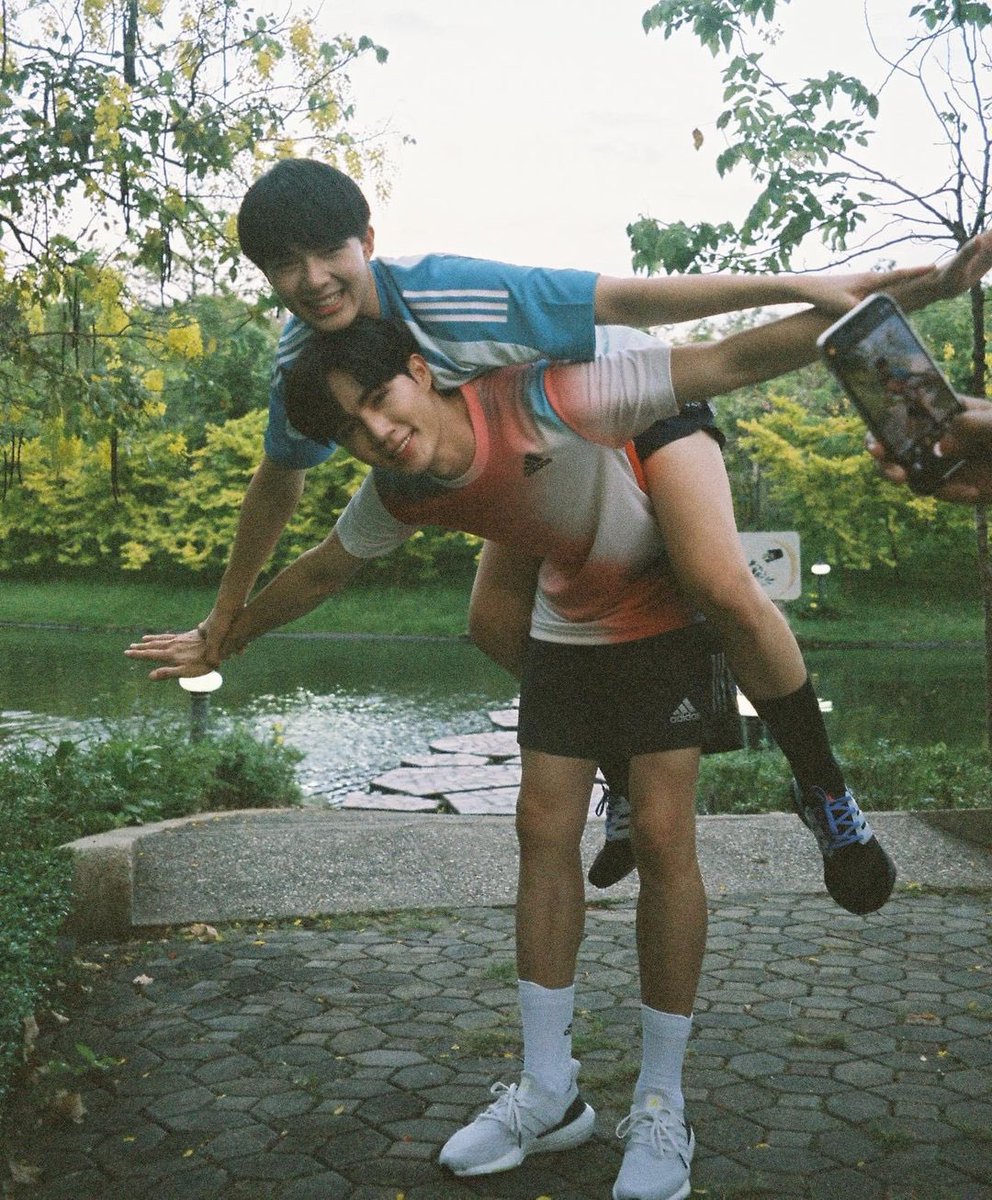 babyppsr's tweet photo. บ้านนี้เลี้ยงแมวน่ารักสุดๆ https://t.co/HwaEjCayD3