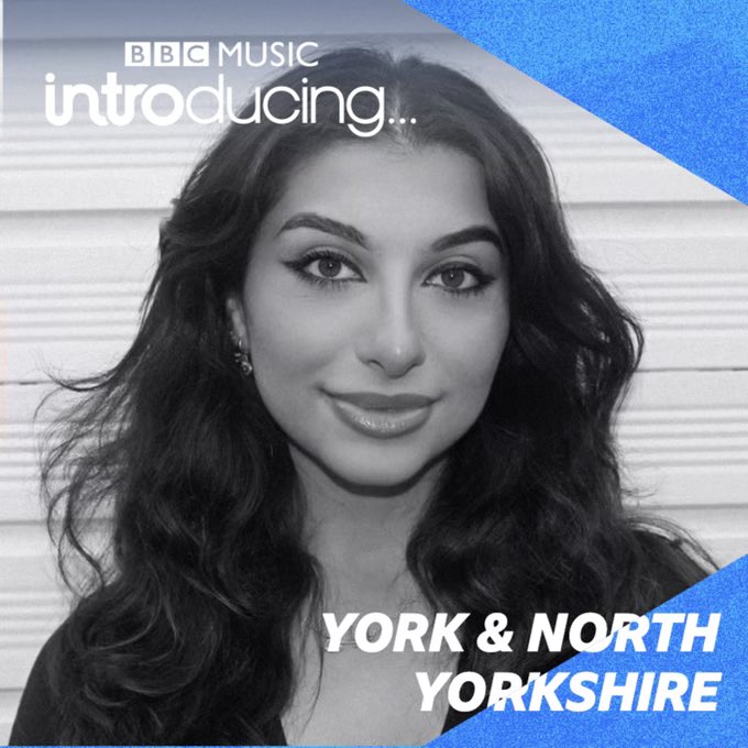 Making her debut on the show tonight and playing tunes from her EP Solace is @officiallayla__ 🦋 🌸 ⭐️ Also got some lovely little numbers from @HighHyena @BkSpaceBand @youveeband @Pavilion_Band @RUTHLYON_ and loads mooooooore! 8 PM on @BBCYork