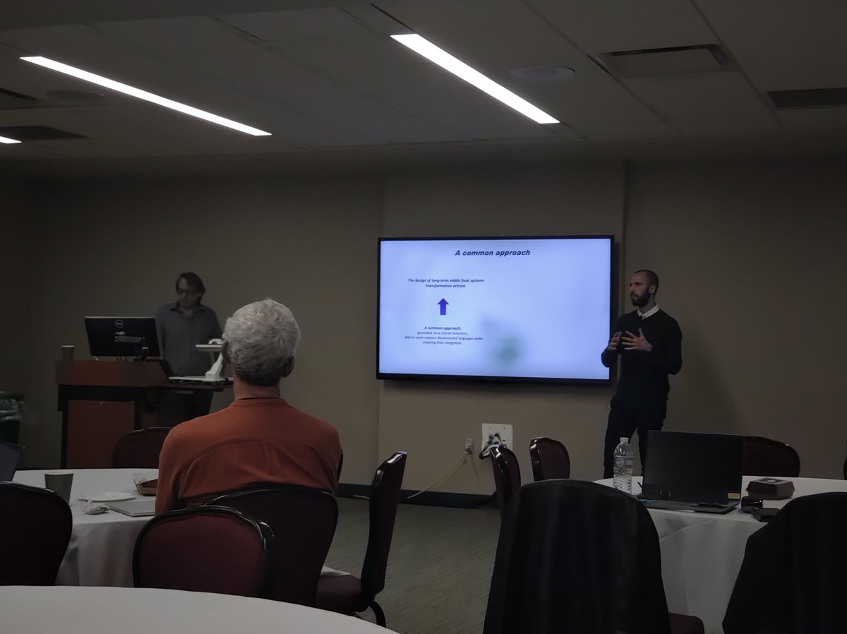 handekucuk's tweet image. So happy to see many students at the #us2ts #us2ts2022! I am hiring #phd students who are interested in food and health from a computational perspective! Visit my page on CS @KState ! @mateolan @DaSeLab