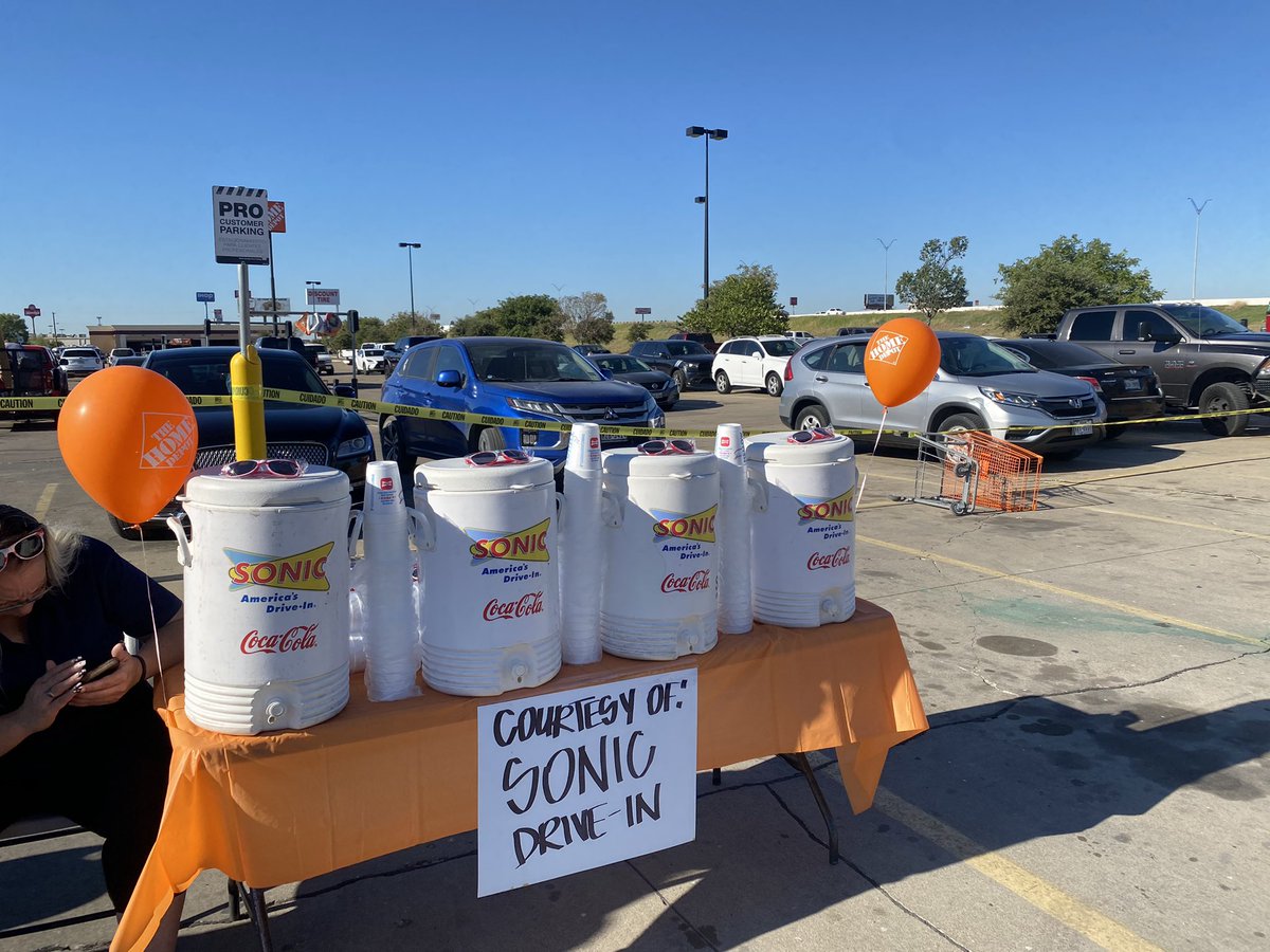 alliespurlock's tweet photo. A fun Fire 🔥 Safety day and kids workshop.. #6830Goat @BGattheHD @nrk0680 @Depot6830 @garland_haynes https://t.co/1wu8lnzfdJ