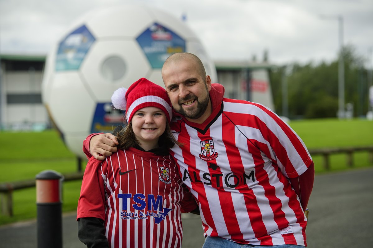 Lincoln City FC 🇺🇦 tweet media