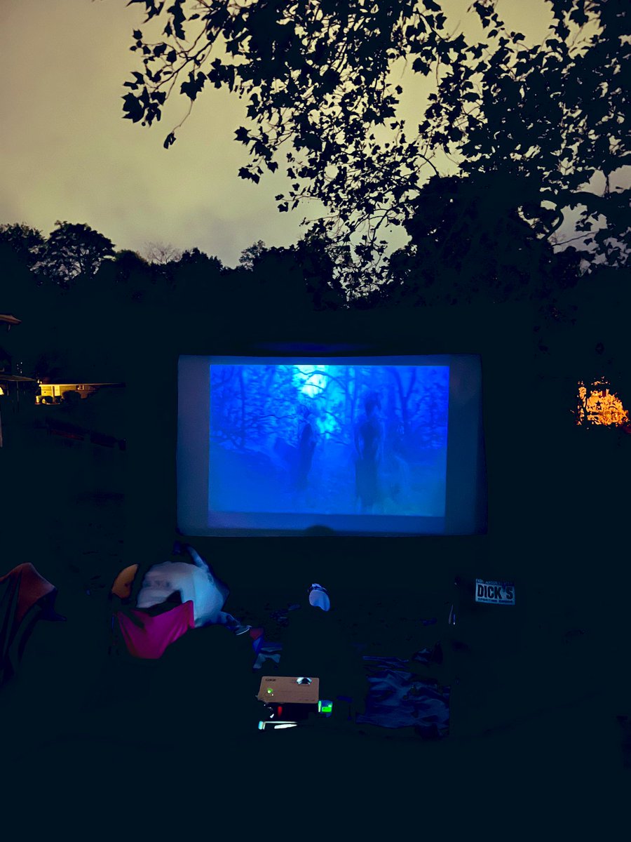 jaxamillion7's tweet image. It’s worth it! ♥️ #HocusPocus2 #backyardshenanigans