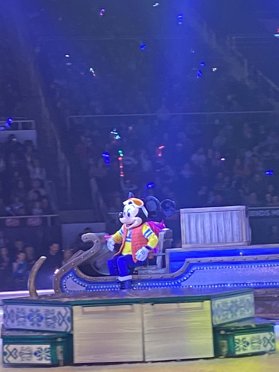 Amber S. tweet media