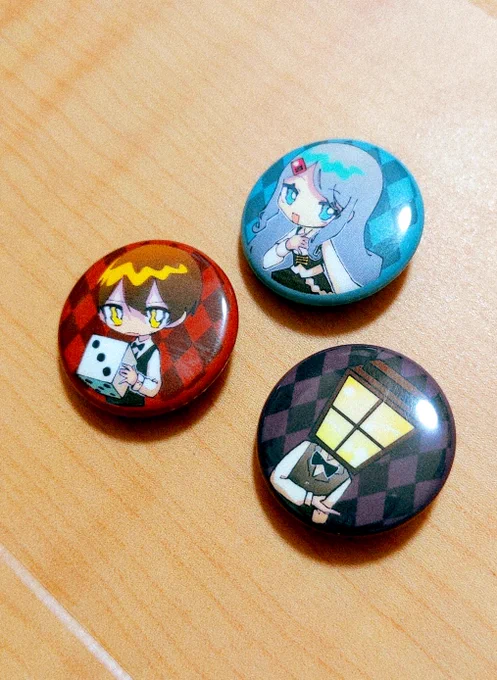 こちらも学園祭の特典イラストです!缶バッジ、クリアファイル、ノート、トートバッグになりました!HAPPY 