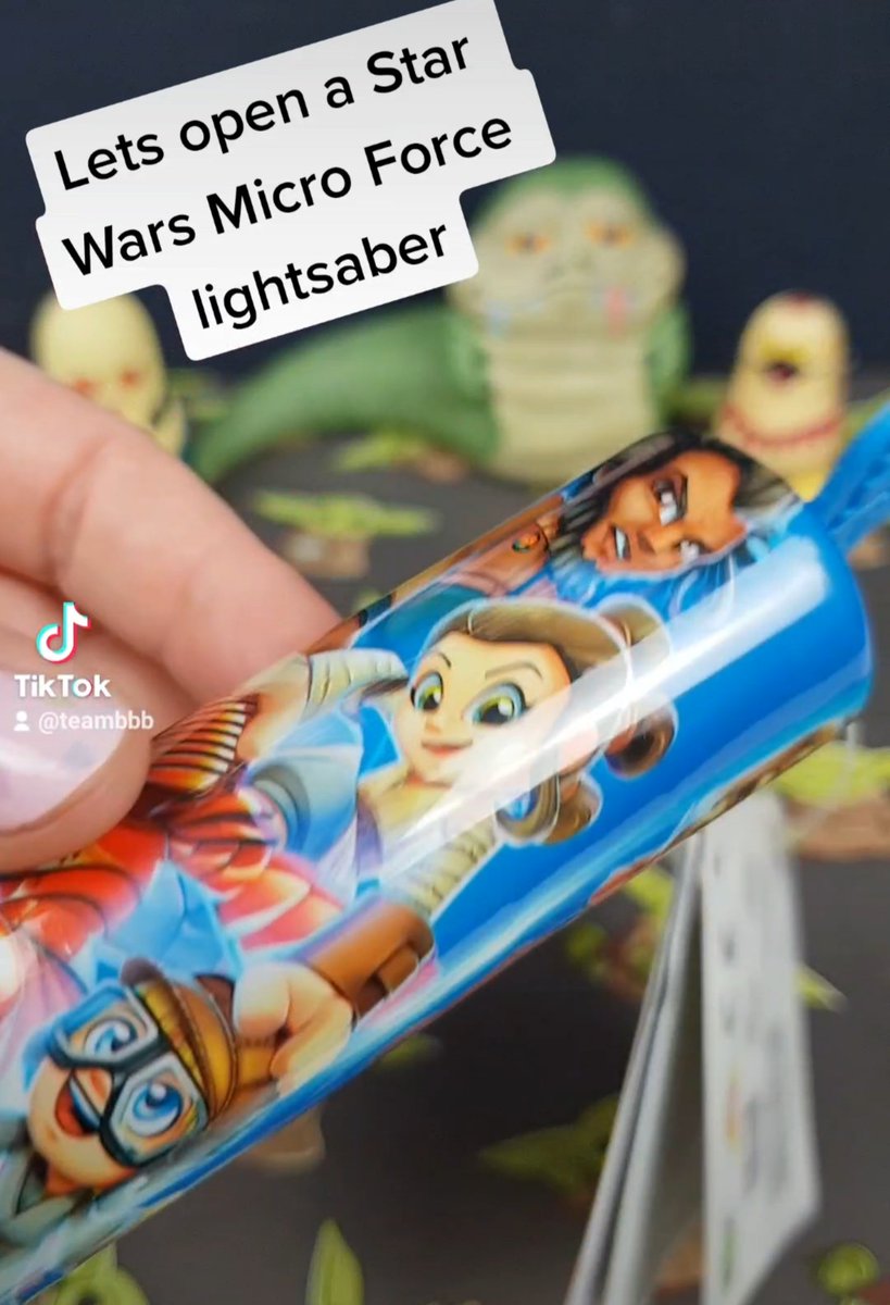 TeamBBB123's tweet photo. New YouTube Short alert!
https://t.co/ZIBgAmCbOM
This week we open a Star Wars micro force Lightsaber 😁
#starwars #microforce #lightsaber #youtubeshorts #youtubeshort https://t.co/MEpDsWesVe