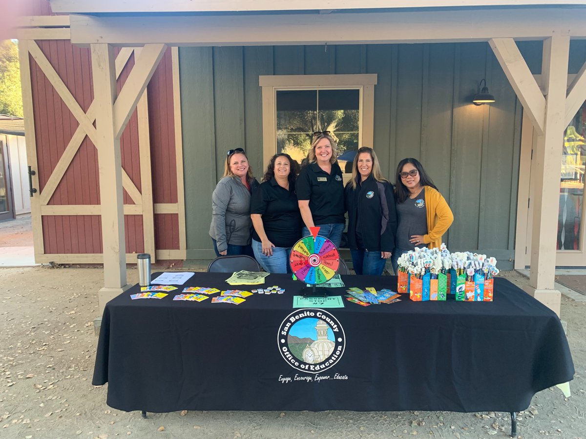 SBCOE95023's tweet photo. So great to have Kids Day back at the fair. @SBCOE95023 had a blast at Kids Day and in our Fair. State Fair Directors visited our booth and loved it! #SBCOEengages #SBCOEencourages https://t.co/fa4R1kKEQQ