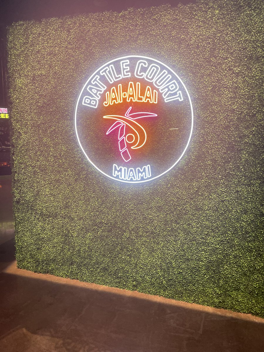 rsbegley's tweet photo. @ryankair great time
#cycloneswin so much fun
@MichaelRyanRuiz (appreciate the effort) @__ChrisCote (great banner btw) kindly came by to greet fans
@JaiAlaiNetwork nice seeing fellow @LeBatardShow peeps #stugotzarmyshirt https://t.co/bGiaT2c0Pk