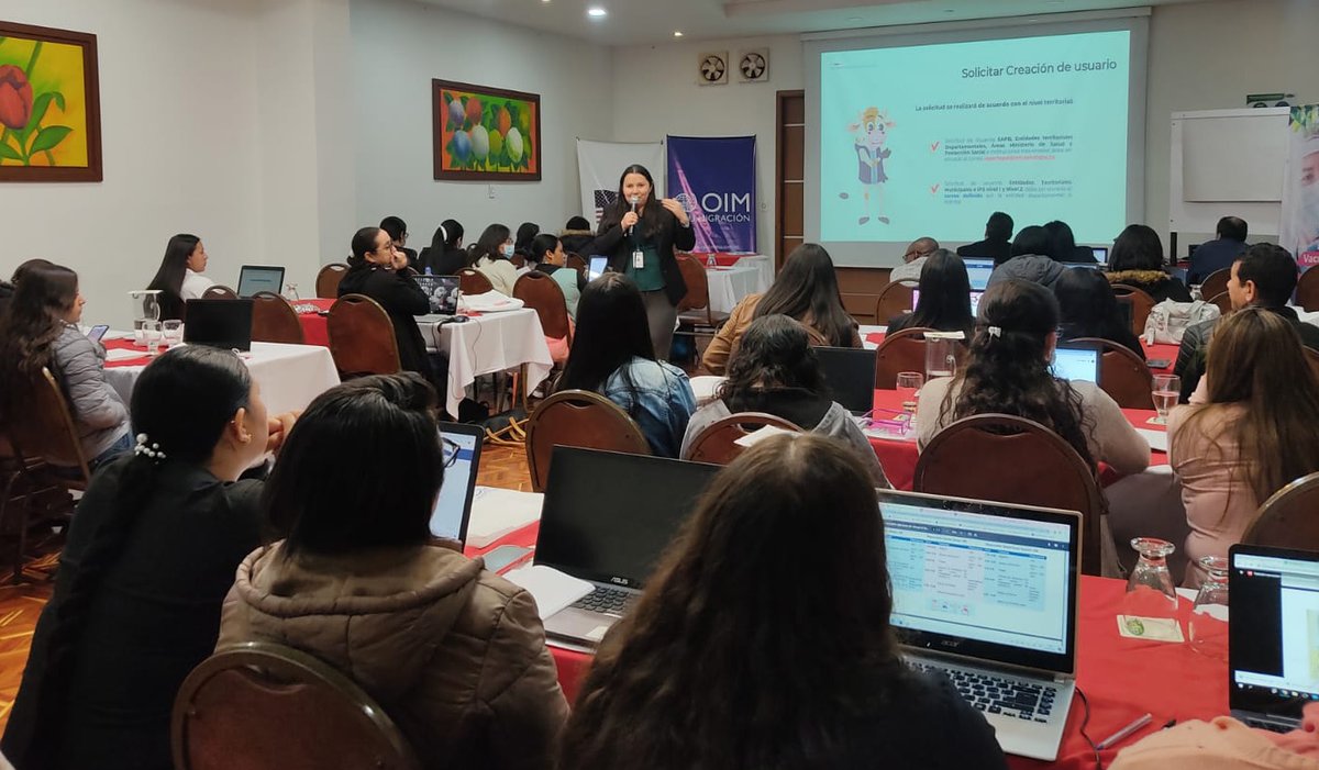 OIMColombia's tweet photo. En Pasto, responsables de programas y servicios de vacunación de 60 municipios de Nariño participaron de la Jornada de Actualización del Programa Ampliado de Inmunización (PAI)/PAI Web 2.0. con énfasis en flujos migratorios mixtos. https://t.co/8yhJrJzx6g
