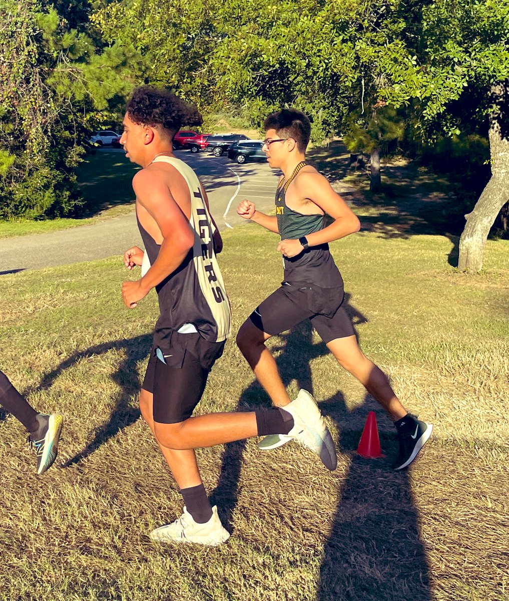 KF CROSS COUNTRY tweet media